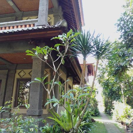 Prasanti Bed & Breakfast Ubud  Exterior photo